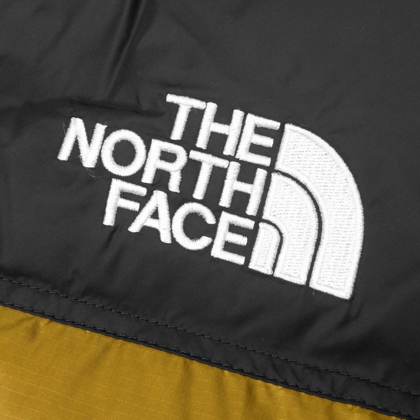 1996 Retro Nuptse Vest - Moss Green