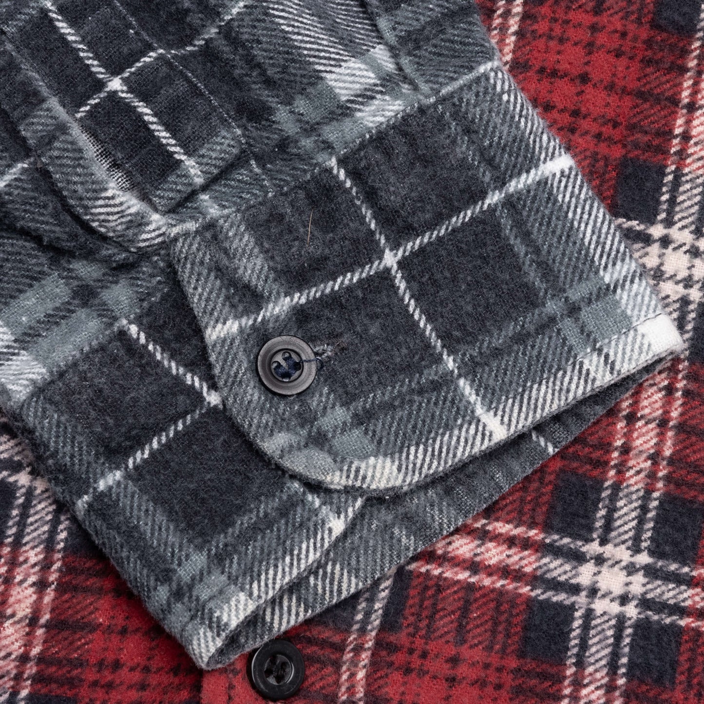 7 Cuts Flannel Shirt - Assorted