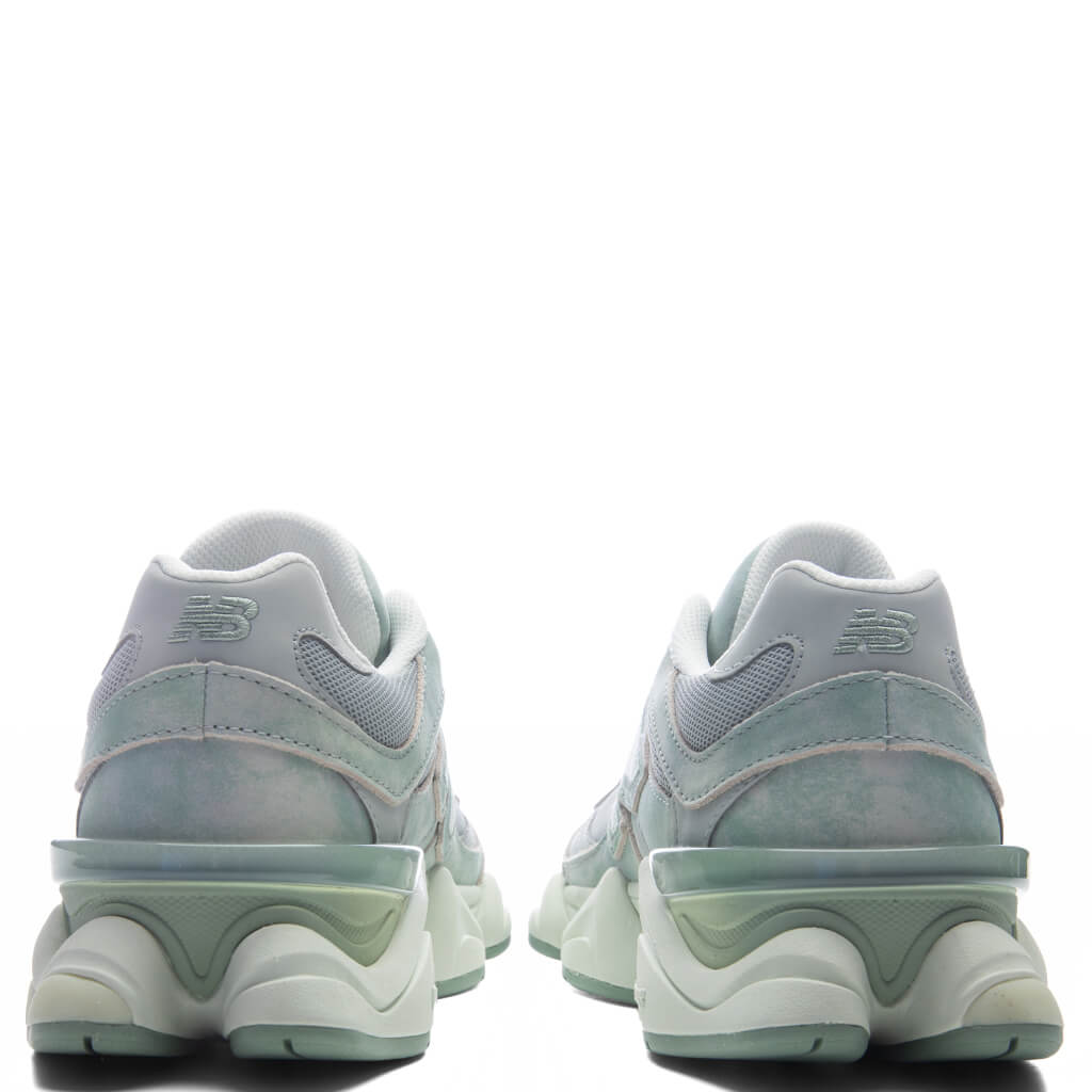 9060 - Mosaic Green/Sea Salt