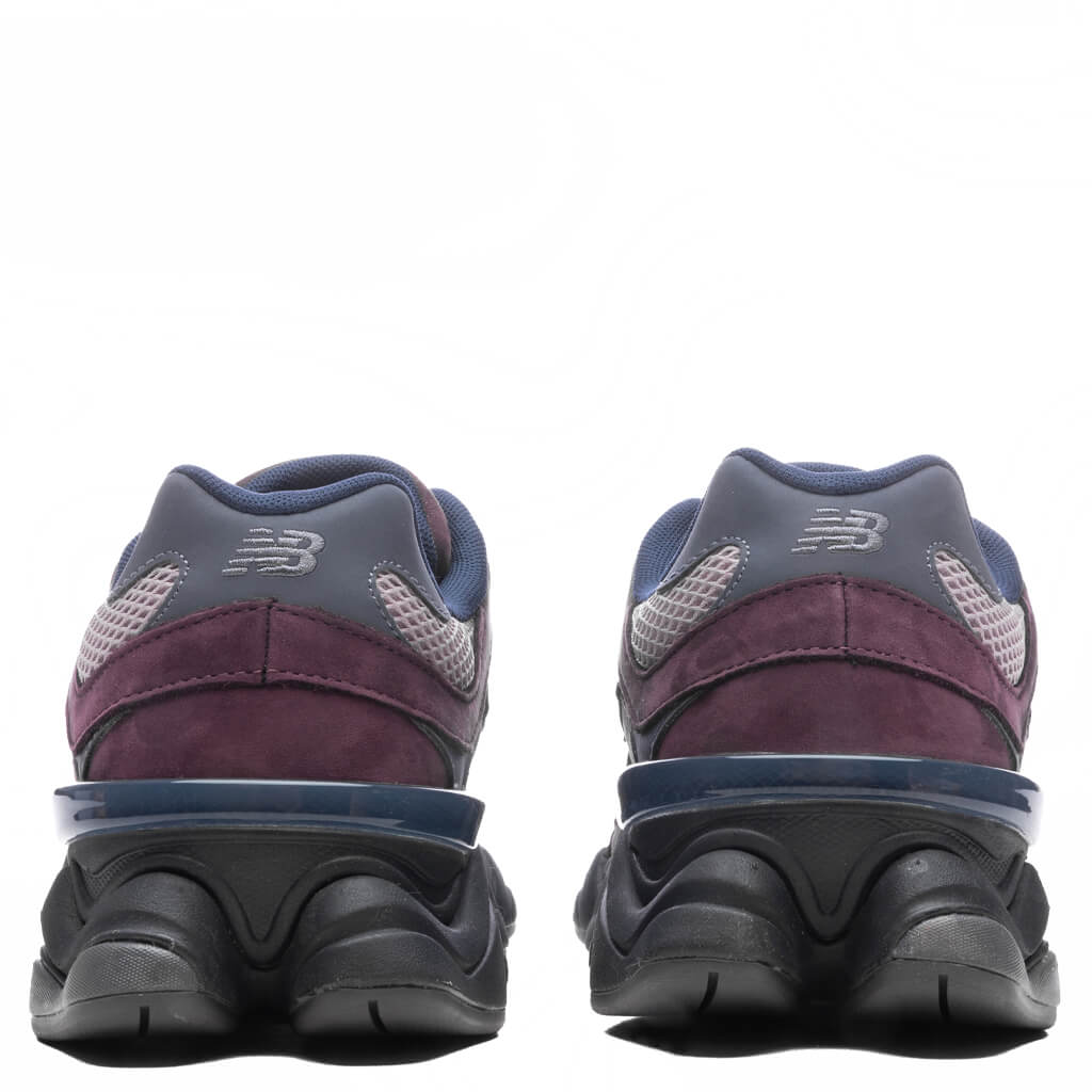 9060 - Plum Brown/Ice Wine/Dark Arctic Grey