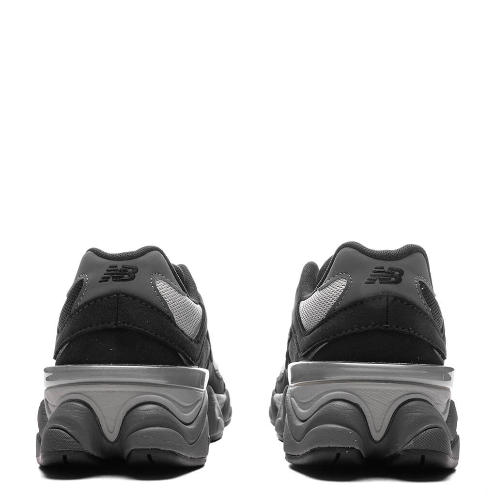 9060 (GS) - Black/Castlerock