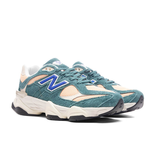 9060 (GS) - New Spruce/Peach Blossom/Team Royal