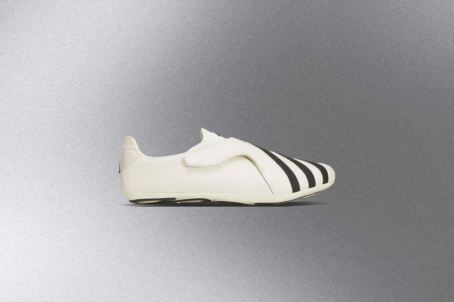 adidas Originals x Pharrell Williams Virginia Vario Flat Earther - Crew White/Core Black