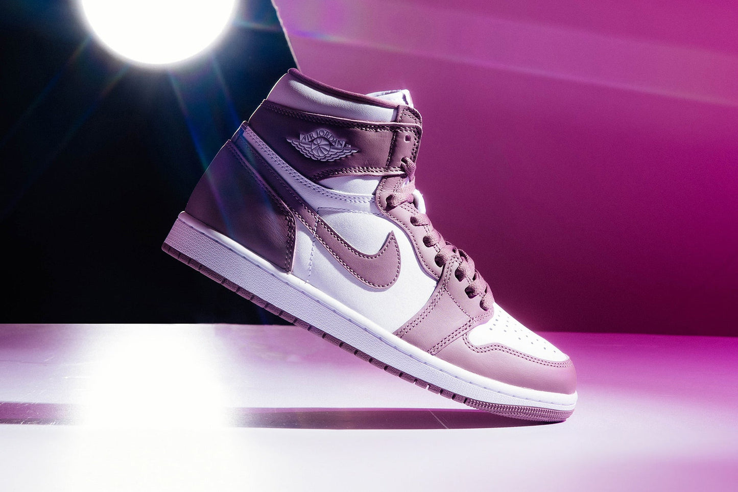 Air Jordan 1 Retro High OG 'Mauve' - White/Sky J Mauve