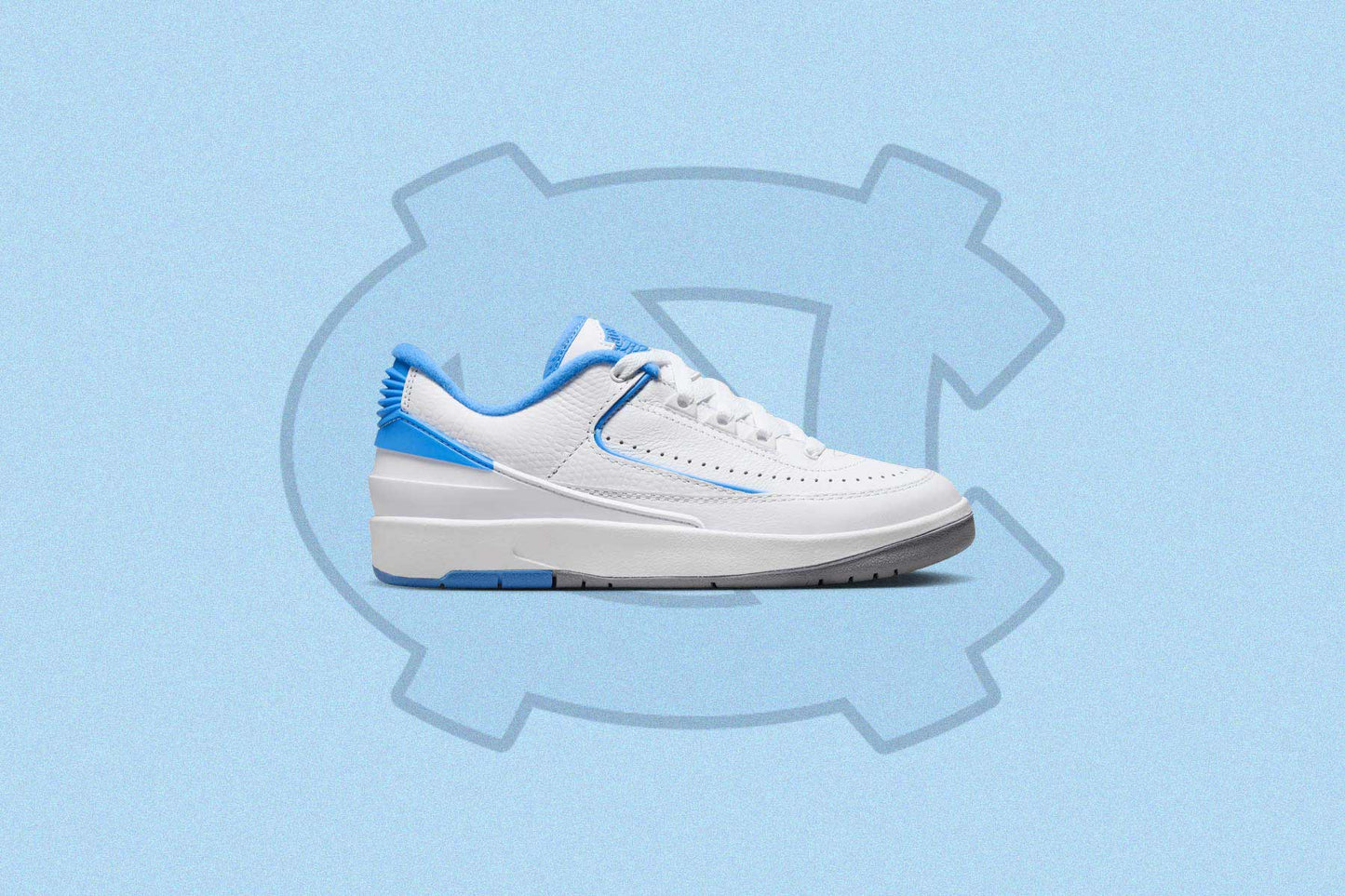 Air Jordan 2 Retro Low (GS) - White/University Blue/Cement Grey