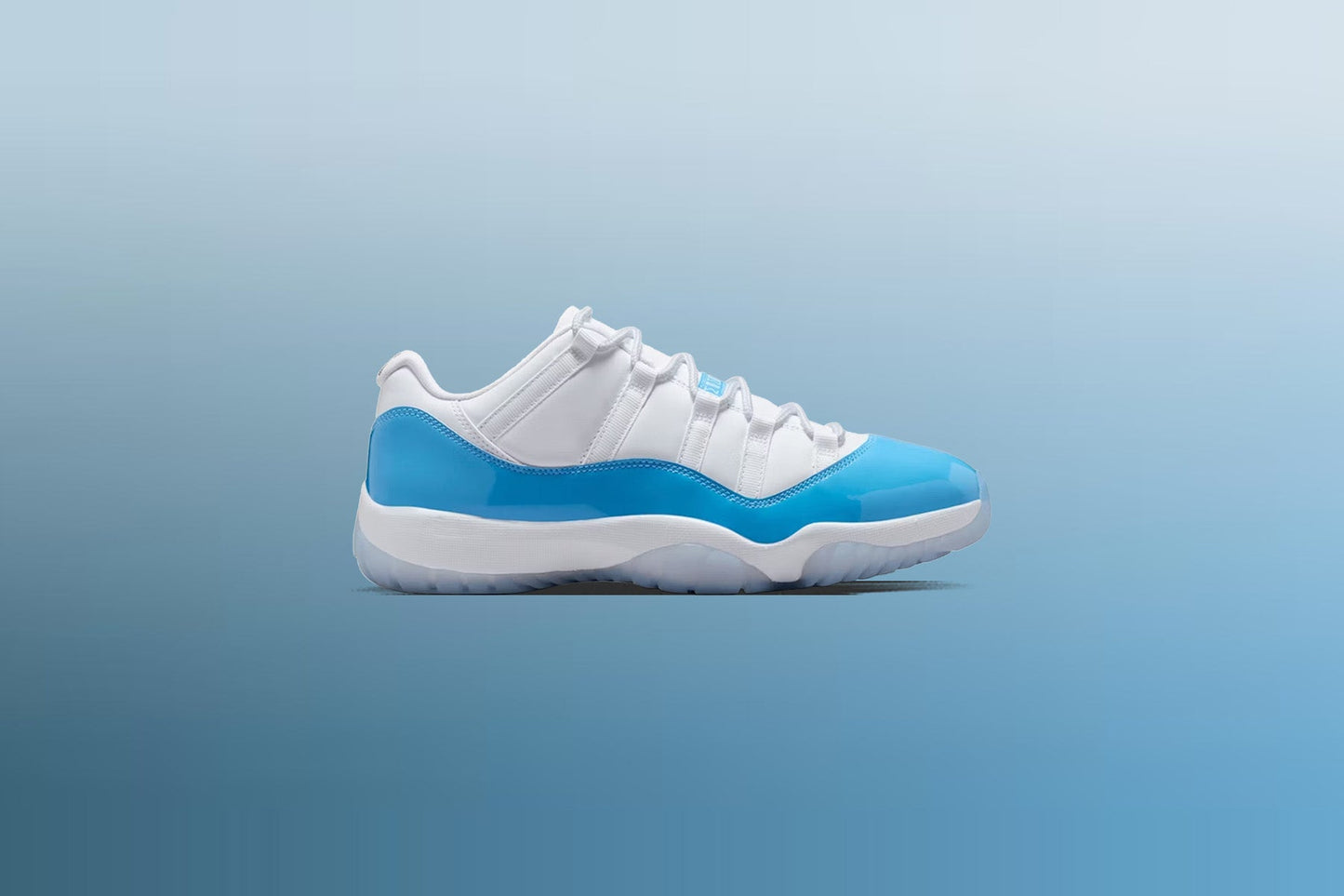 Air Jordan 11 Retro Low 'University Blue' - White/University Blue/Black