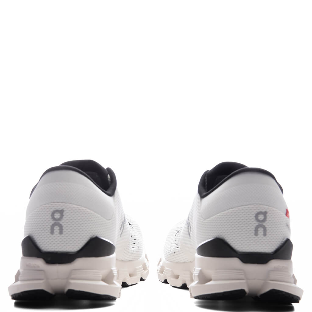 Cloud X 4 - Ivory/Black