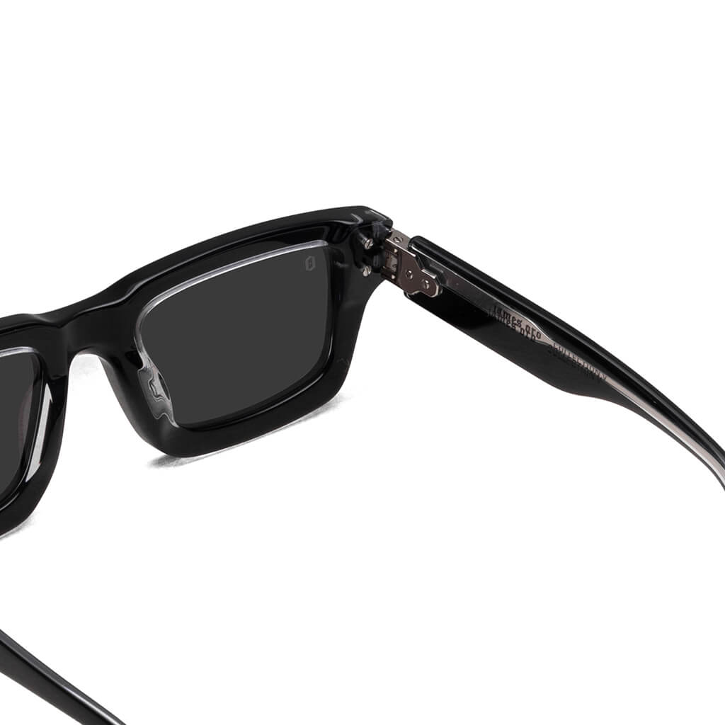 Defender - Black