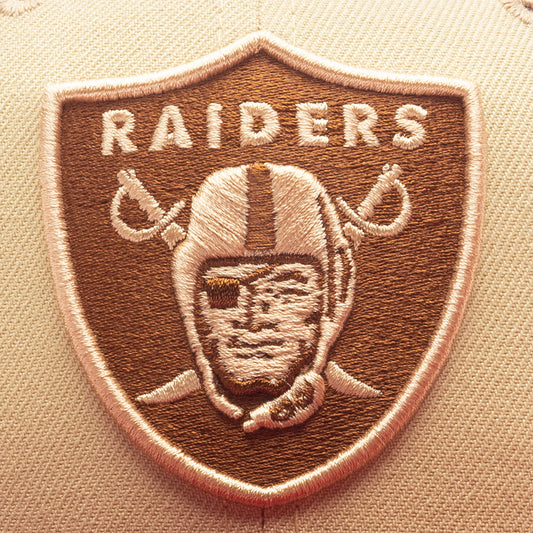 Feature x New Era 59FIFTY Fitted Las Vegas Raiders - Vegas Gold/Brick Red