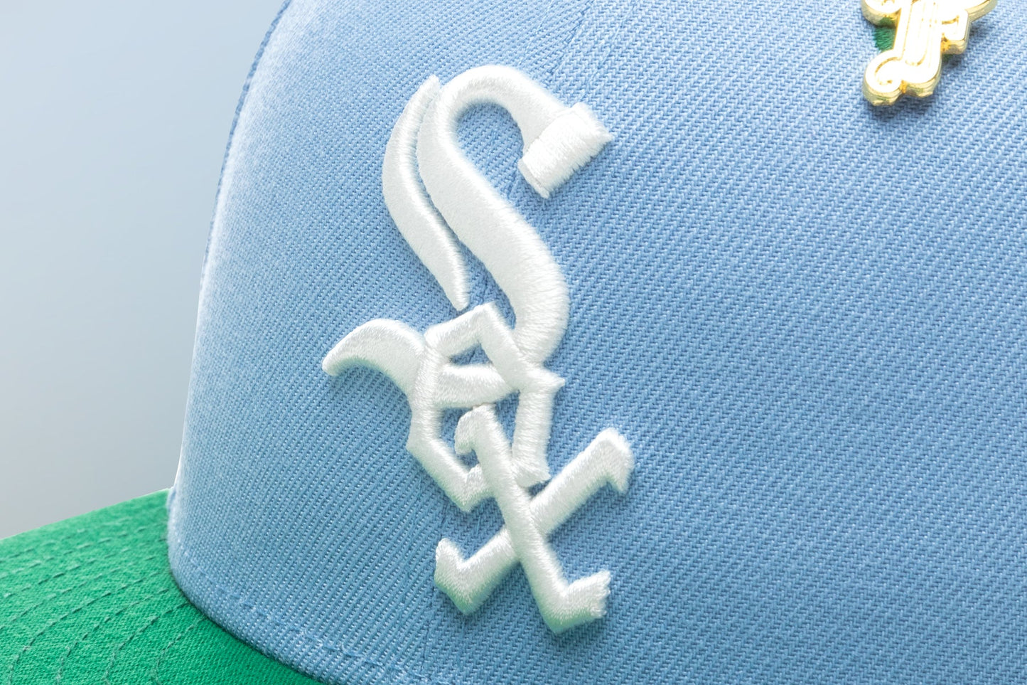Feature x New Era "Earth" Chicago White Sox Fitted - Birdseye Blue/Kelly Green