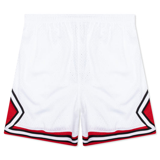 Essential Women's Diamond Short - White/University Red