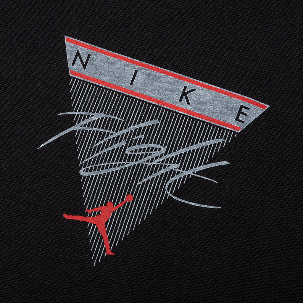 Essential Women's Graphic T-Shirt - Black
