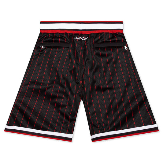 10th Year Anniversary Shorts Chicago Bulls 1996 - Black/Red