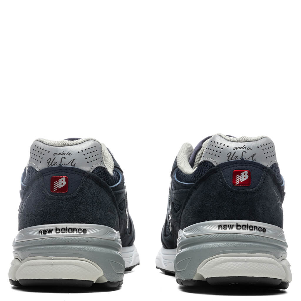 990v3 - Navy/White