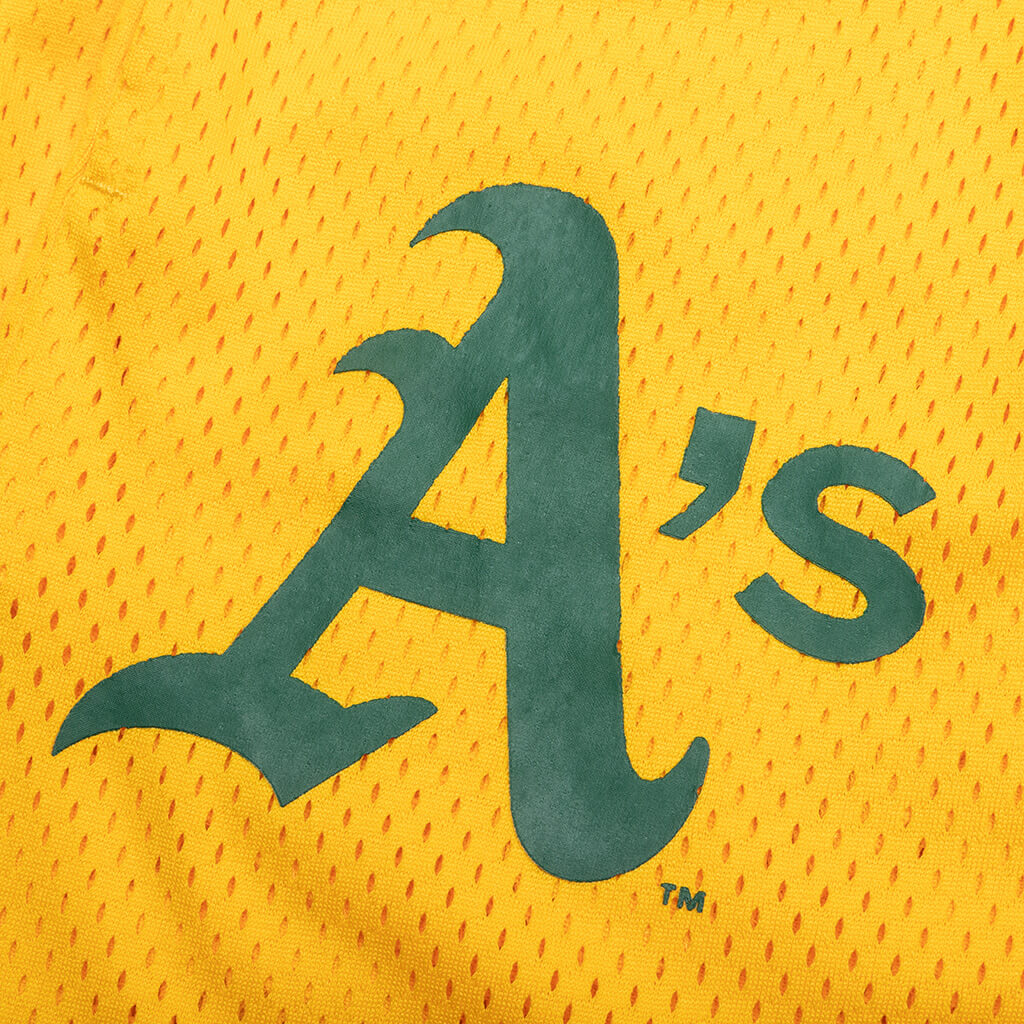 New Era x Eric Emanuel Shorts - Oakland Athletics