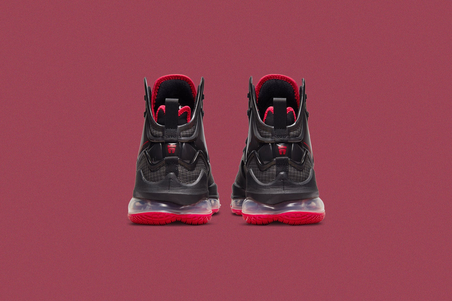 LeBron 19 - Black/University Red