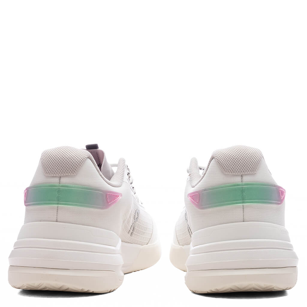 The ROGER Advantage Z5 - White/Ivory