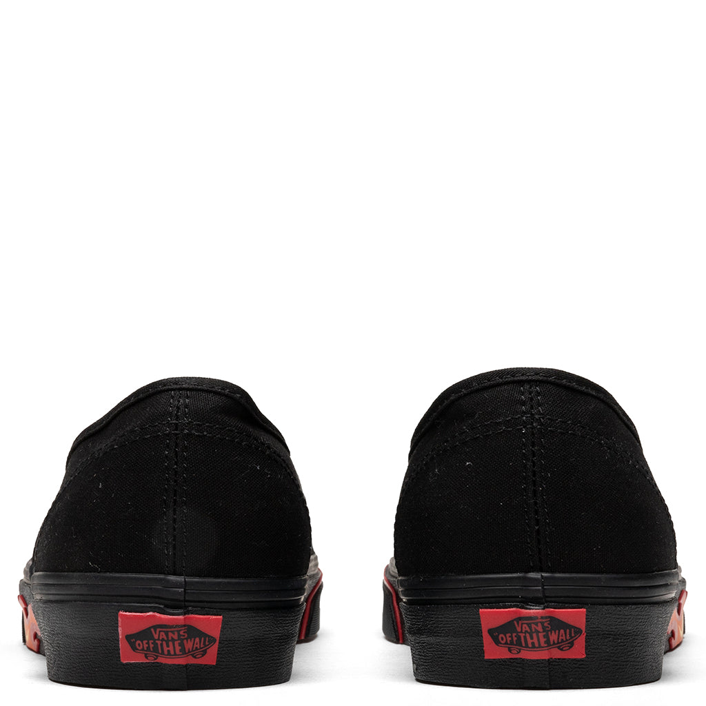 Authentic 'Flame Wall' - Black/Black/Flame