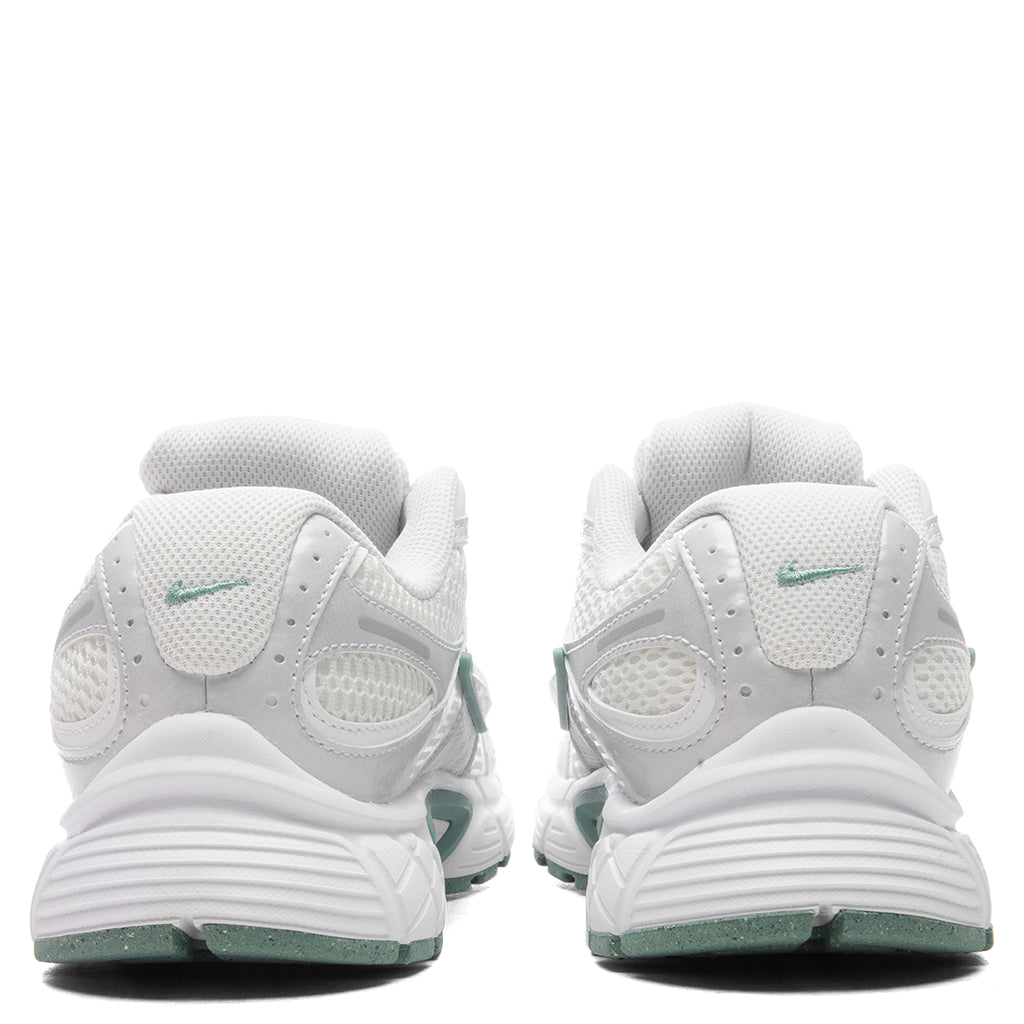 Women's V5 RNR - Summit White/White/Vast Grey/Cannon