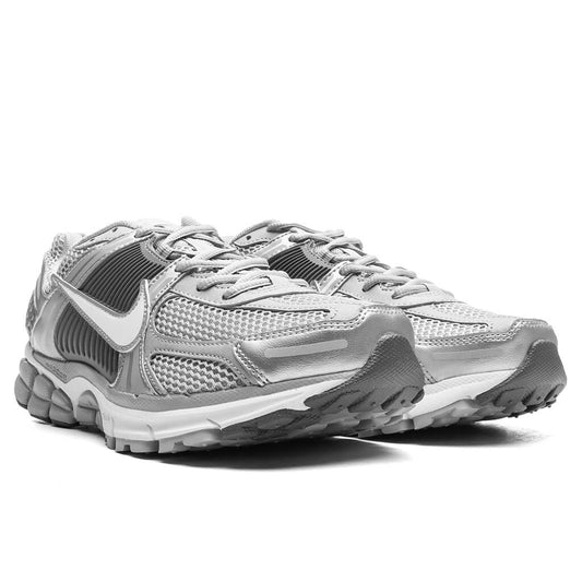 Zoom Vomero 5 - Wolf Grey/White/Metallic Silver