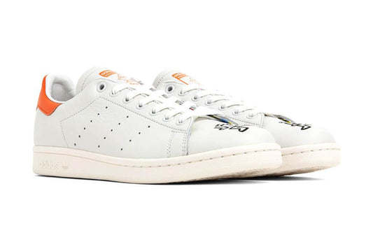adidas Originals x Keith Haring Stan Smith - Crystal White/Blue/Core White