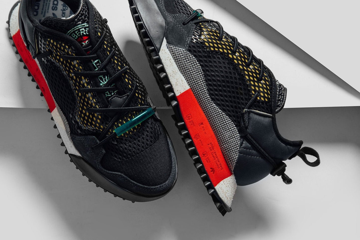 adidas Originals x Alexander Wang AW Reissue Run - Core Black/Dark Grey