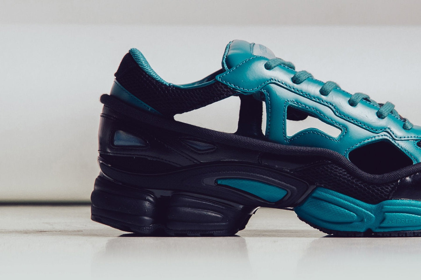 adidas Originals x Raf Simons Replicant Ozweego - Core Black/Colonial Blue/Core Black