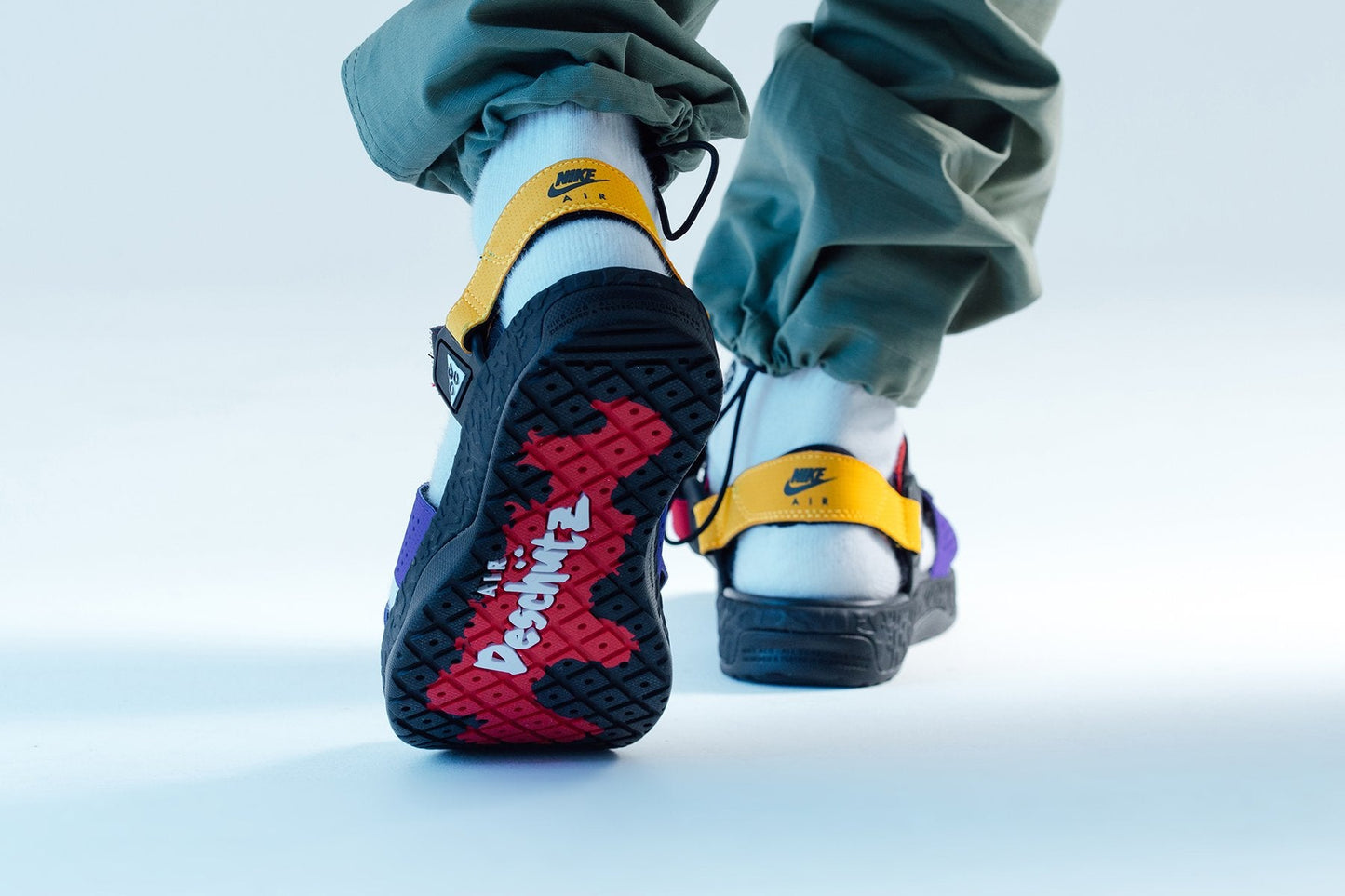 ACG Deschutz Sandal - Fusion Violet/Black/University Red
