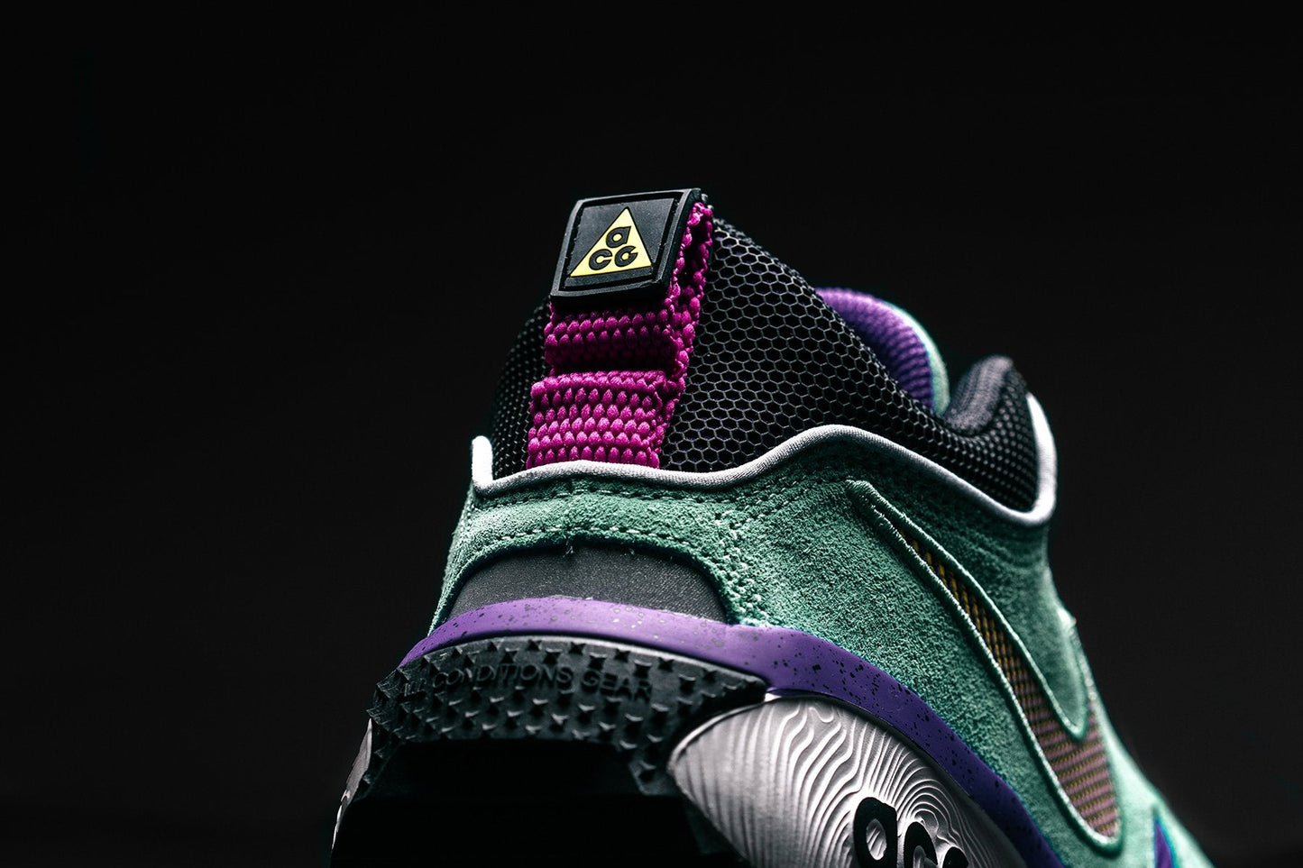 ACG Dog Mountain - Emerald Rise/Tour Yellow-Black