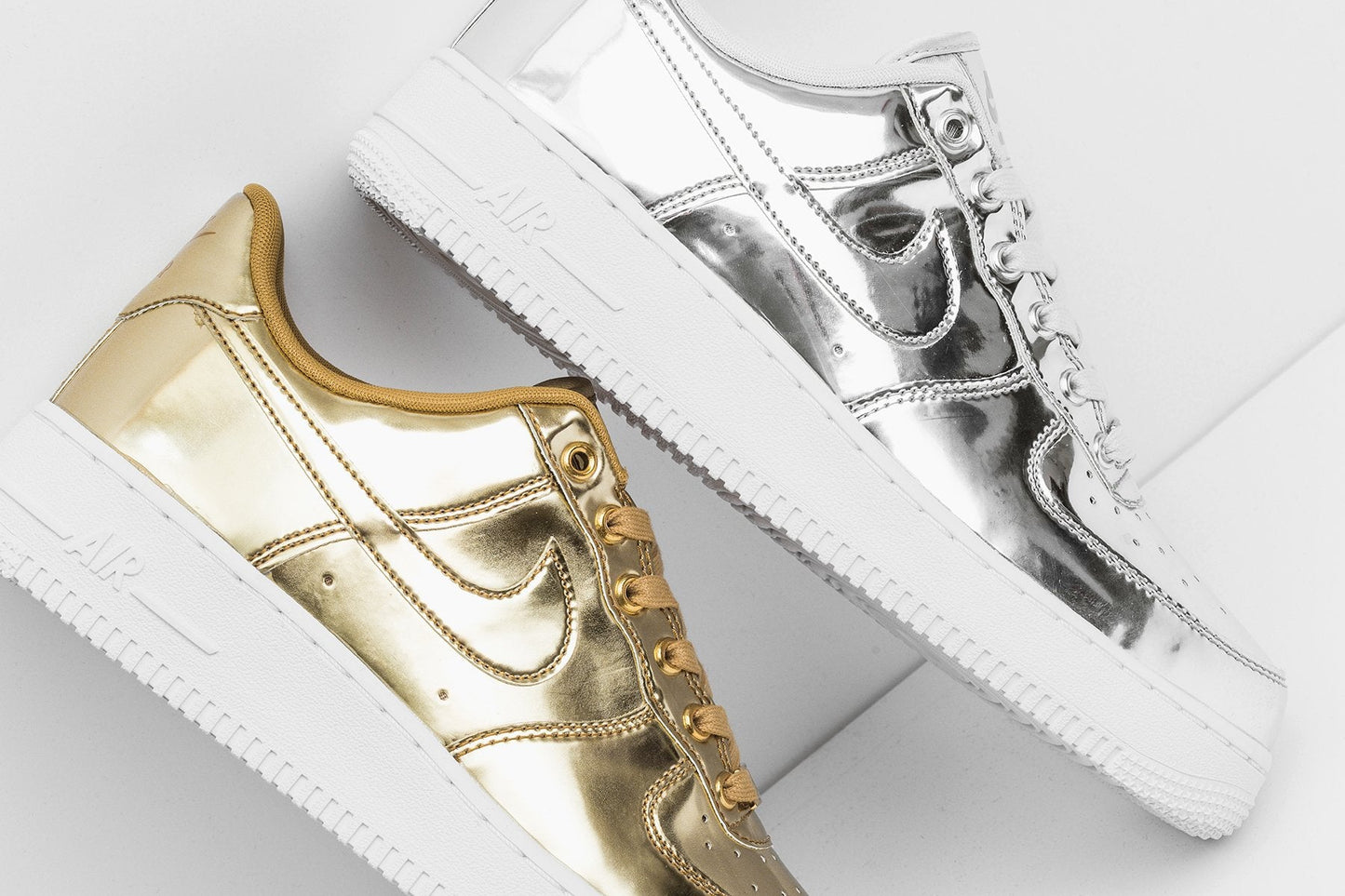 Women's Air Force 1 SP - Metallic Gold/Club Gold/White