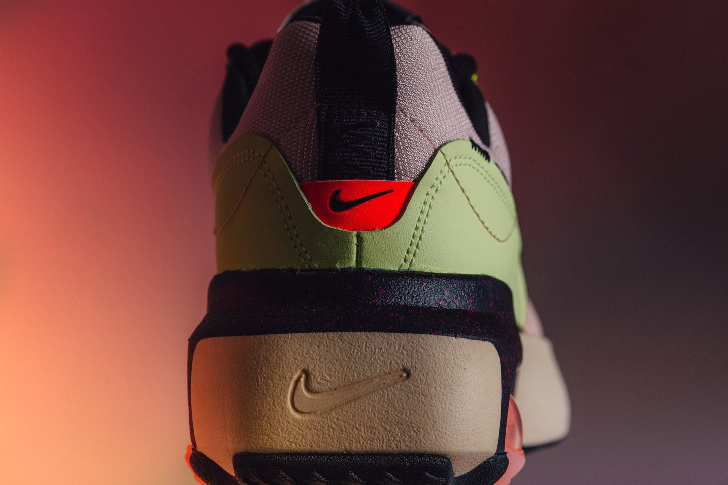 Women's Air Max Verona QS - Guava Ice/Black