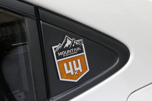 1Pc 4x4 Mountain Cross Country Emblem for Off-Road Vehicle (Silver Green)