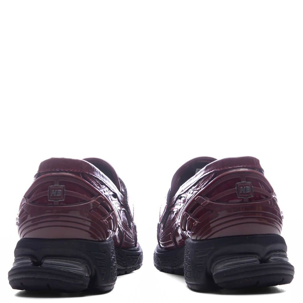 1906L 'Red Croc' - Monarch Burgundy