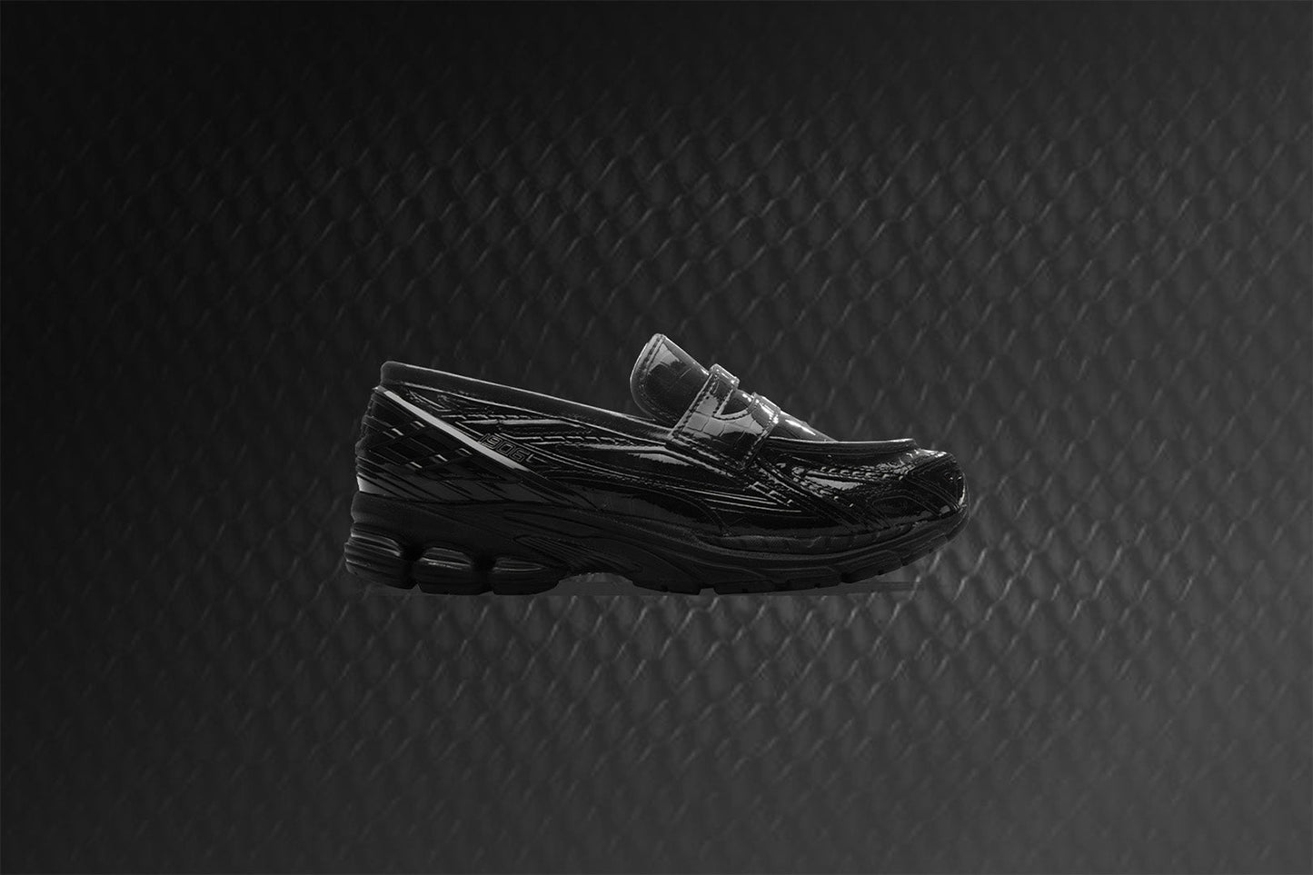 1906L 'Black Croc'- Black