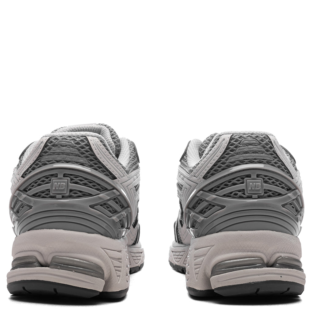 1906R - Grey Matter/Slate Grey/Silver Metallic