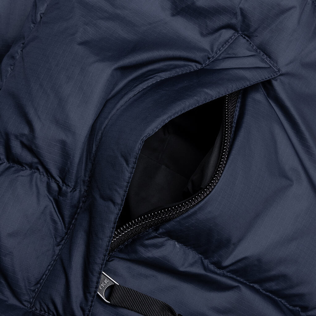 1996 Retro Nuptse Vest - Summit Navy/Black