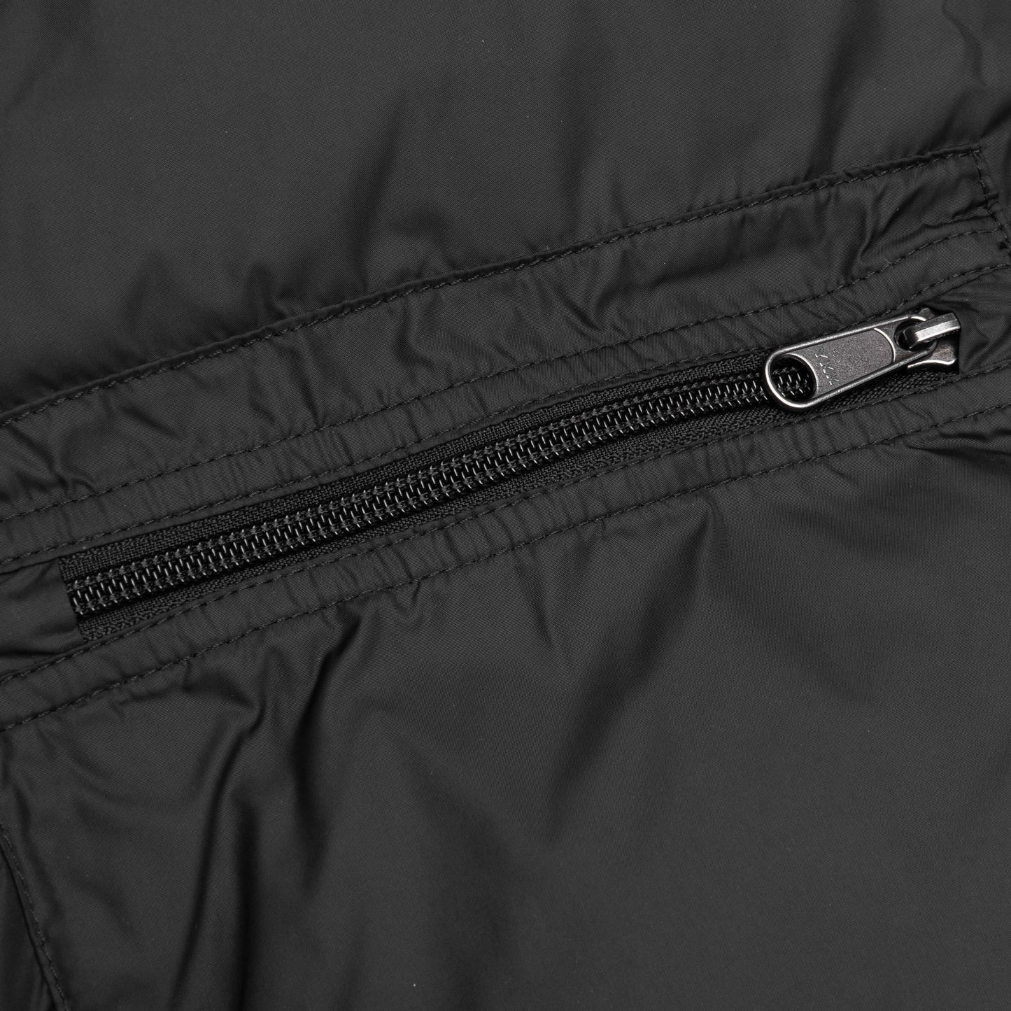 1996 Retro Nuptse Vest - White Dune