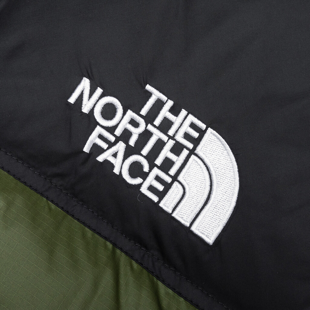 1996 Retro Nuptse Vest - Woodland Green