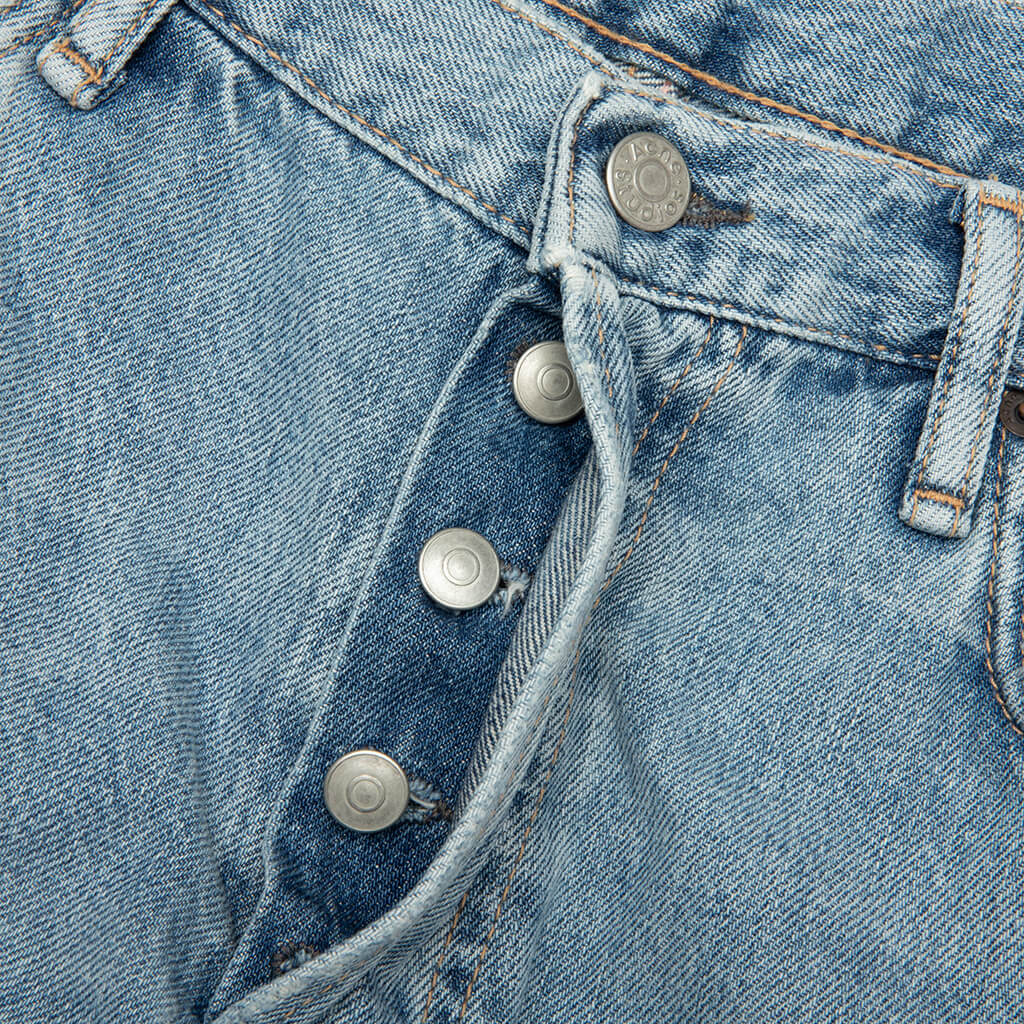 1996M Light Crow Distressed Jeans - Light Blue