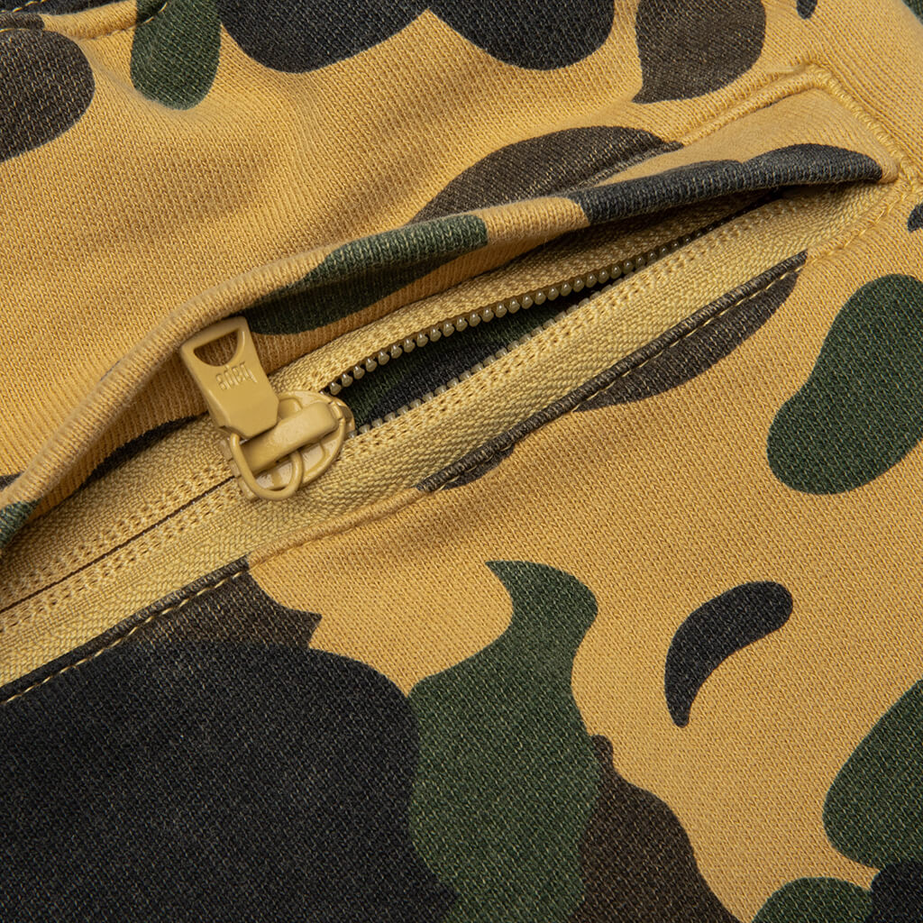 1st Camo One Point Relaxed Fit Sweat Pants - Yellow