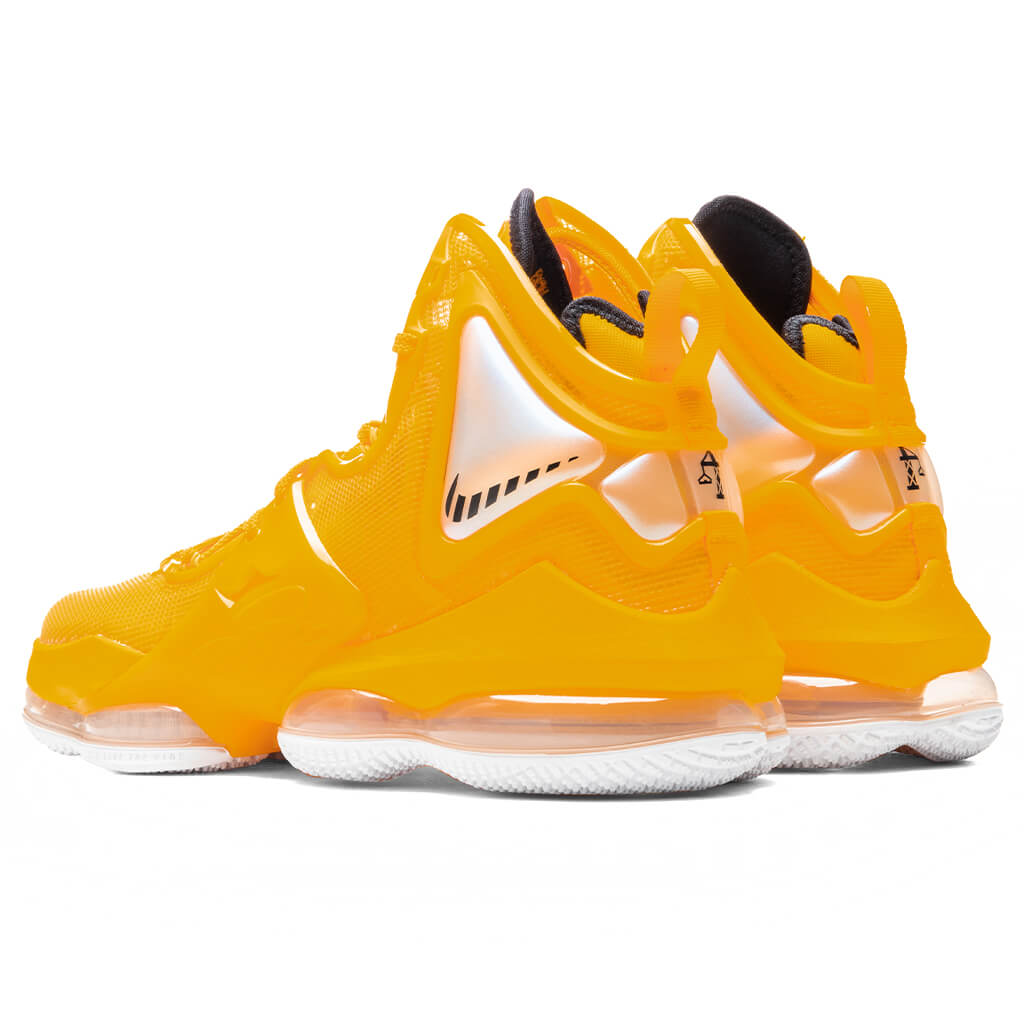 Lebron 19 - University Gold/Black