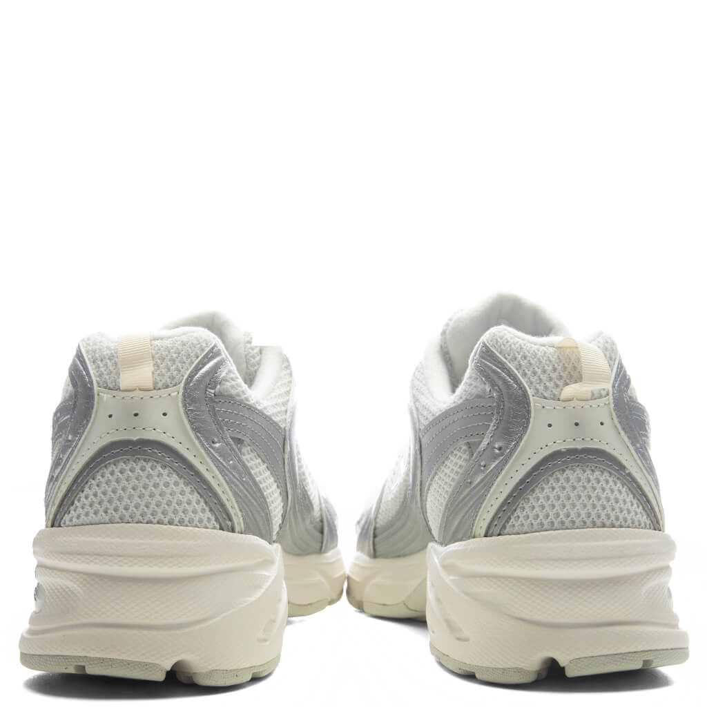 530 - Silver Metallic/Reflecton