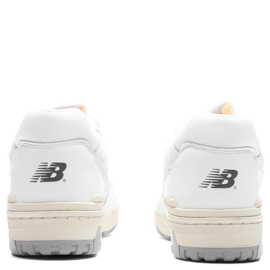 550 - White