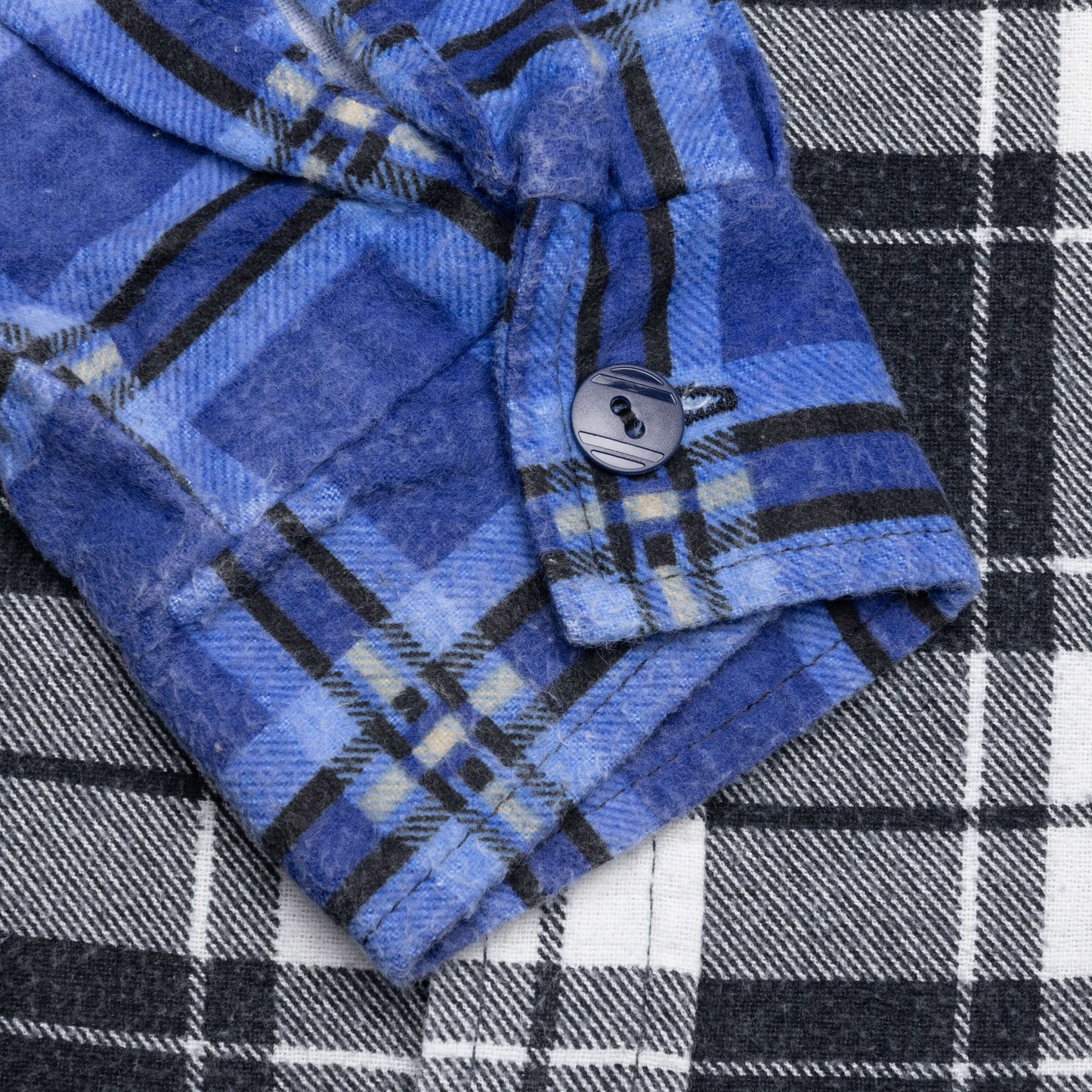 7 Cuts Flannel Shirt - Assorted