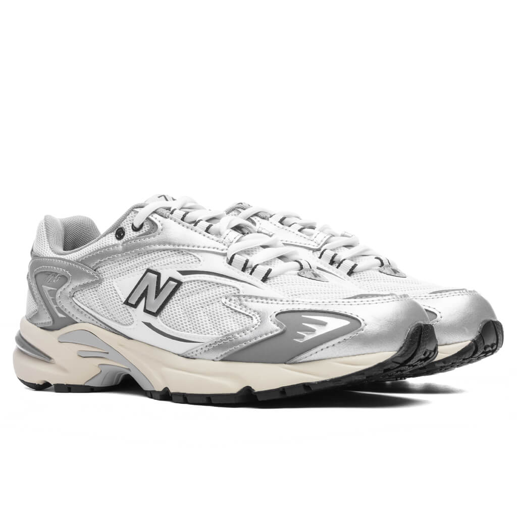 725v1 - White/Metallic Silver/Slate Grey