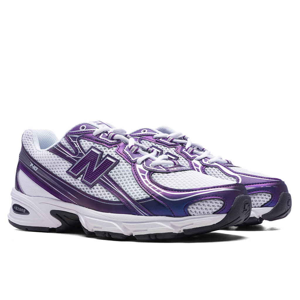 740 - Concord Grape/White/Phantom