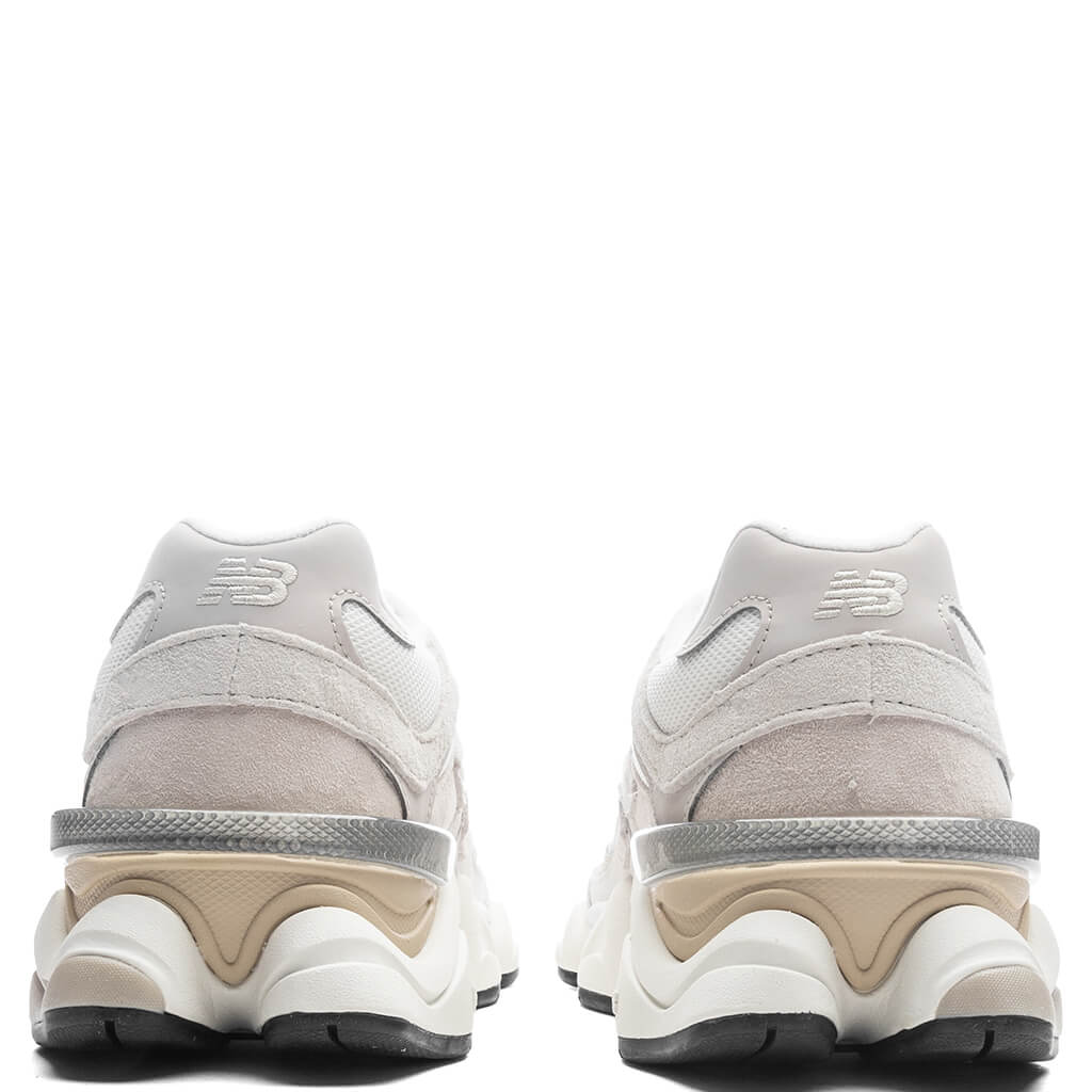 9060 - Sea Salt/Moonbeam/Turtledove