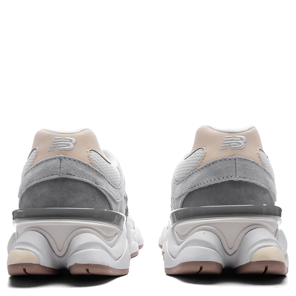 9060 - Slate Grey/Calcium