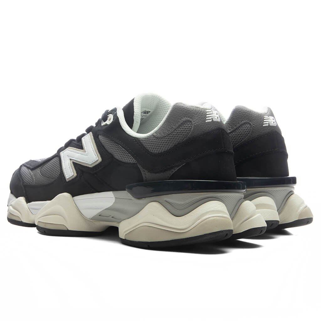 9060 - Black/Tornado