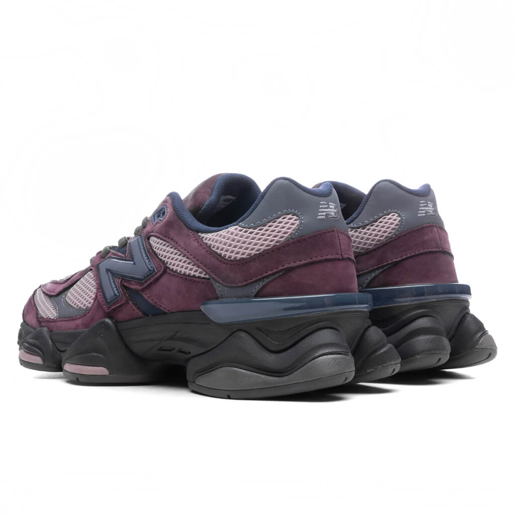 9060 - Plum Brown/Ice Wine/Dark Arctic Grey